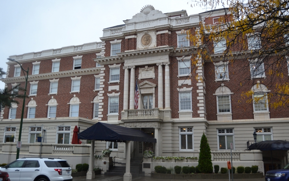 Spokane Club- Building Front